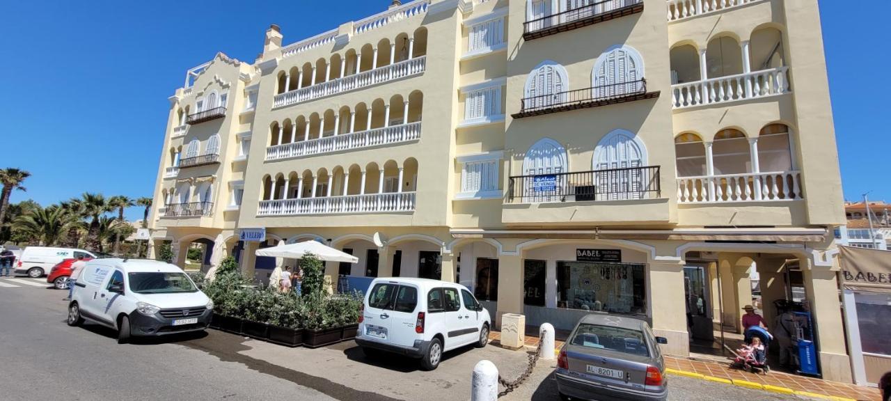 Almerimar Pearl Екстериор снимка